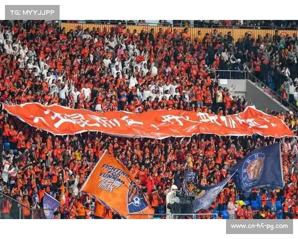 新赛季中超口号“一起登场”，强调球迷与联赛共生