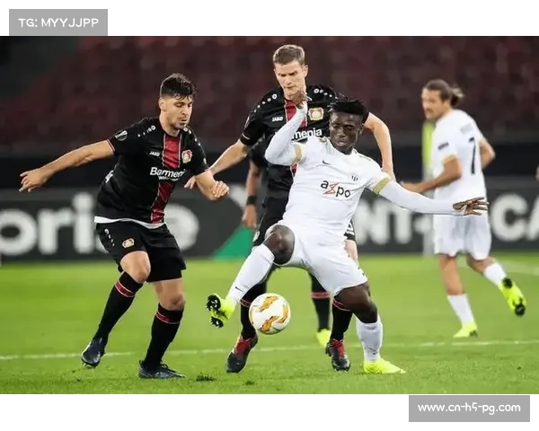 AC米兰破密集防守难题，边路冲击成客战科莫关键